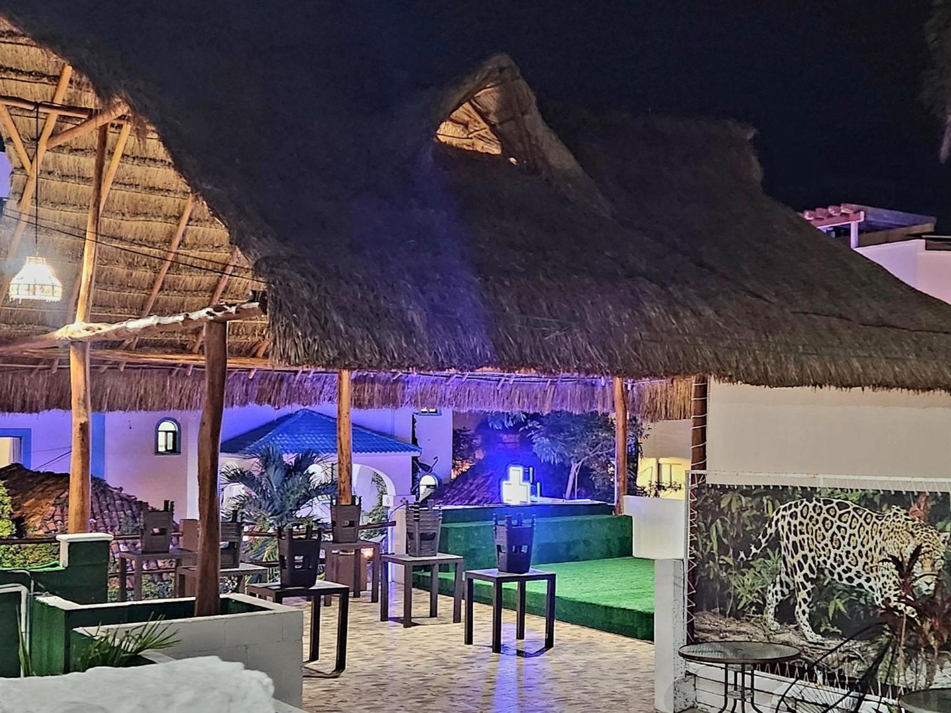 D Margo Hotel Playa del Carmen Kültér fotó